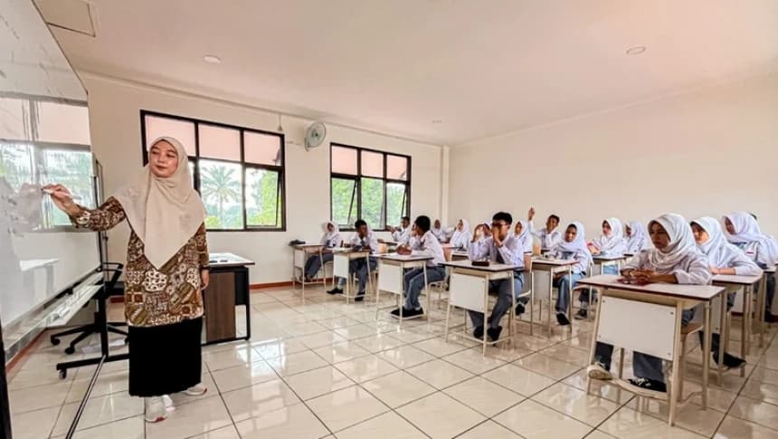 Ketimpangan Gaji Guru dan Pekerja MBG Disorot, Pemerintah Diminta Evaluasi Kebijakan