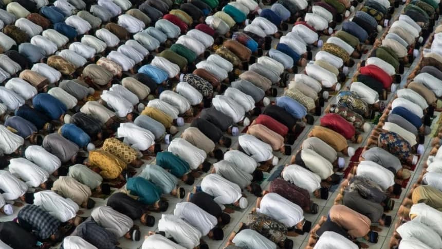 Hukum Imam Memperpanjang Bacaan Shalat Berjamaah Menurut Sunnah dan Pendapat Ulama