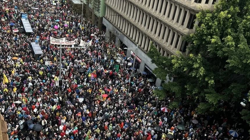 Ratusan Ribu Warga Penuhi Jembatan Sydney Serukan Penghentian Genosida dan Krisis Kemanusiaan di Gaza