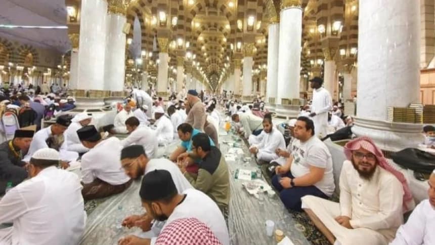 Suasana Ramadhan 1443 H di Madinah