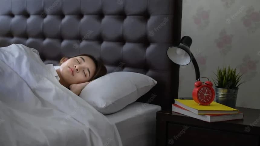 3 Manfaat Padamkan Lampu saat Tidur, Bantu Cegah Kegemukan