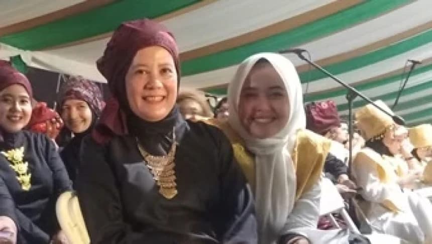 Tiktoker Jambi Ini Ikut Meriahkan STQH Nasional di Tim Paduan Suara