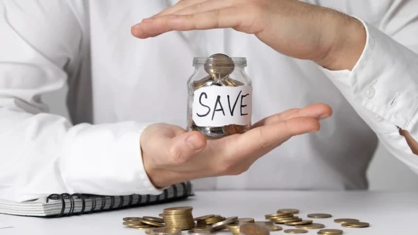 Tips Menghemat Pengeluaran dan Menambah Pemasukan di Era Sulit