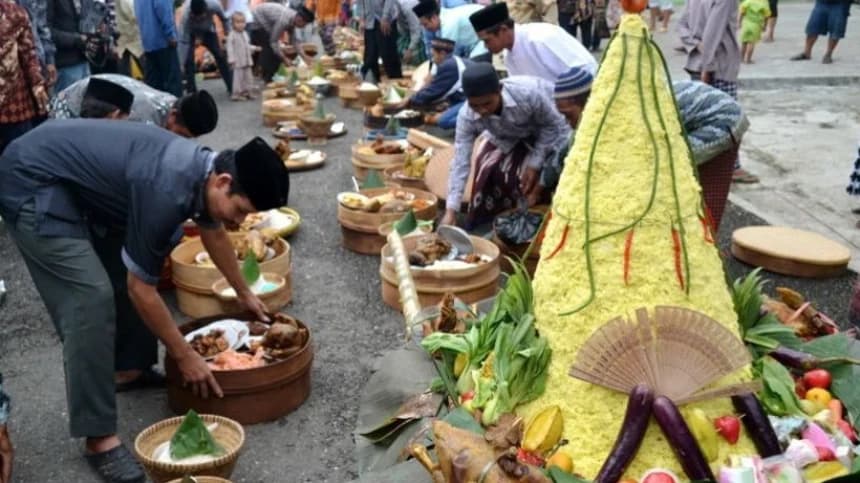 Tradisi Sedekah dan Kuliner Sya’ban Nusantara hingga Pakistan