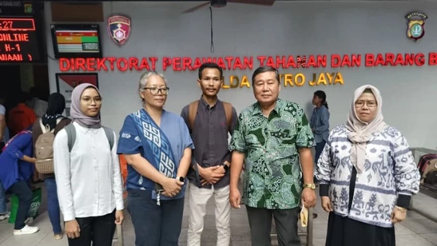 Sambangi Polda Metro, Sejumlah Akademisi UPN Veteran Jakarta Minta Penangguhan Penahanan Delpedro