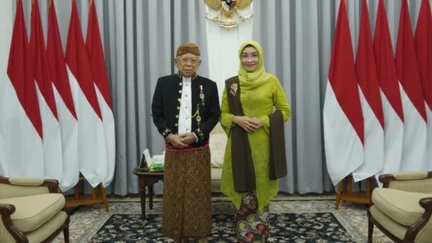 Wapres Kenakan Pakaian Adat Solo pada Sidang Tahunan MPR