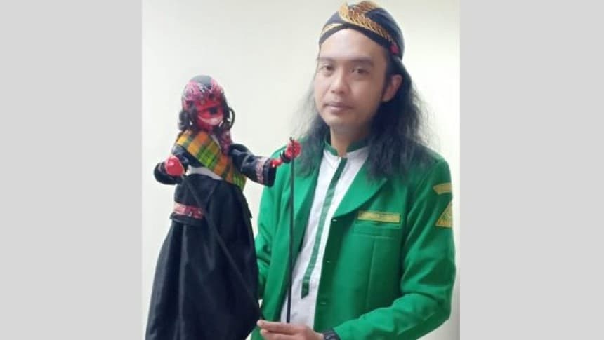 Pemuda Ansor Jepang Ini Berdakwah dengan Wayang