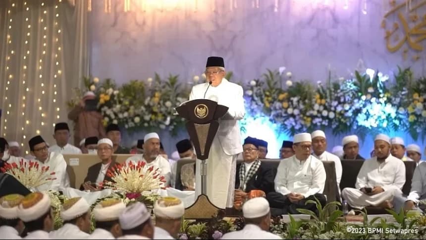 Hadiri Haul Guru Sekumpul, Wapres Harap Tumbuh Generasi Saleh di Indonesia