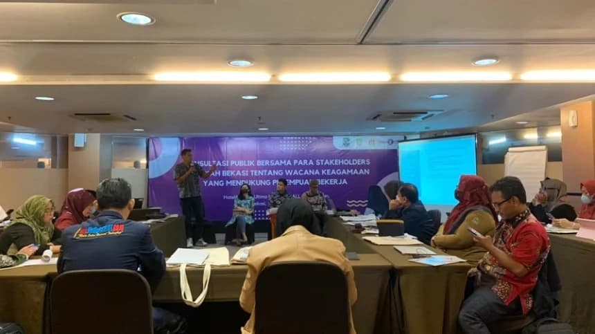 Rumah KitaB Bedah Anggapan Publik kepada Perempuan Bekerja