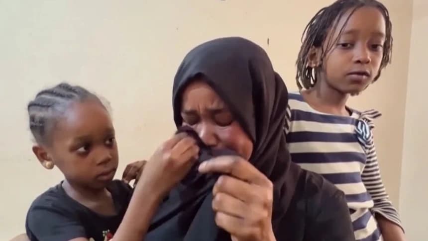 Ketika Anak-Anak Sudan Melihat Pesawat Tempur Melintasi Rumahnya