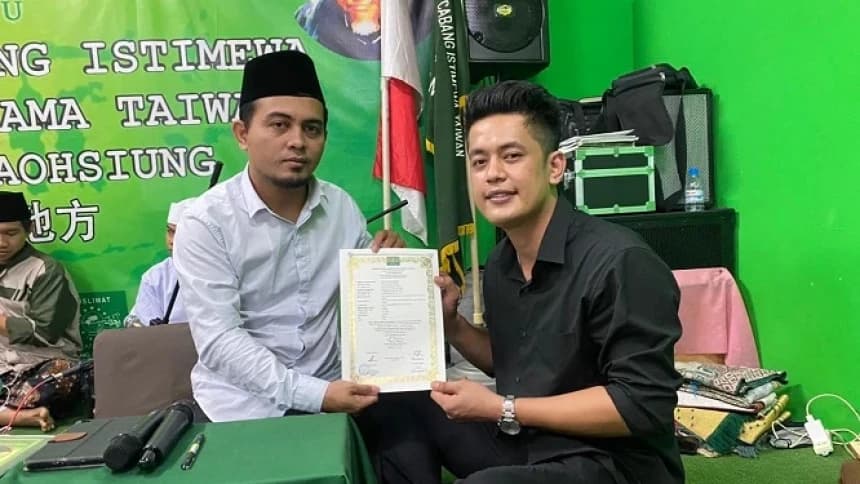 Pria Asal Filipina Ini Masuk Islam di Tengah Pengajian NU Taiwan