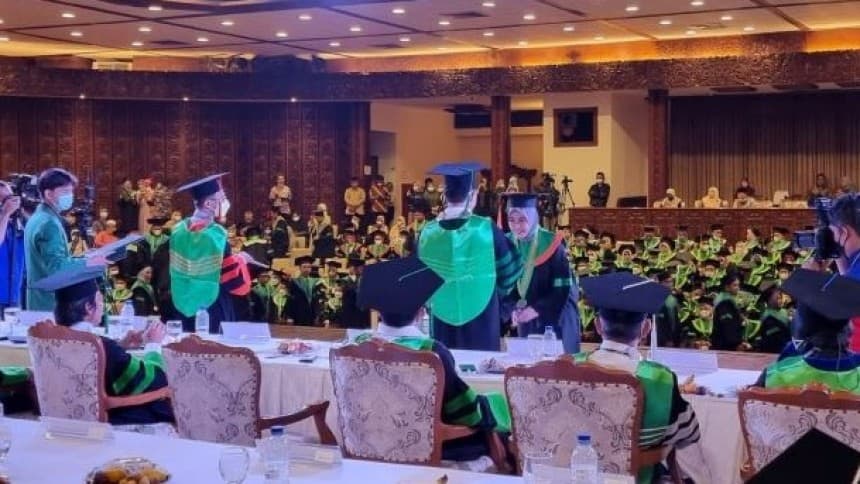 Menag Yaqut: Wisuda Bukan Akhir Tahapan Pendidikan