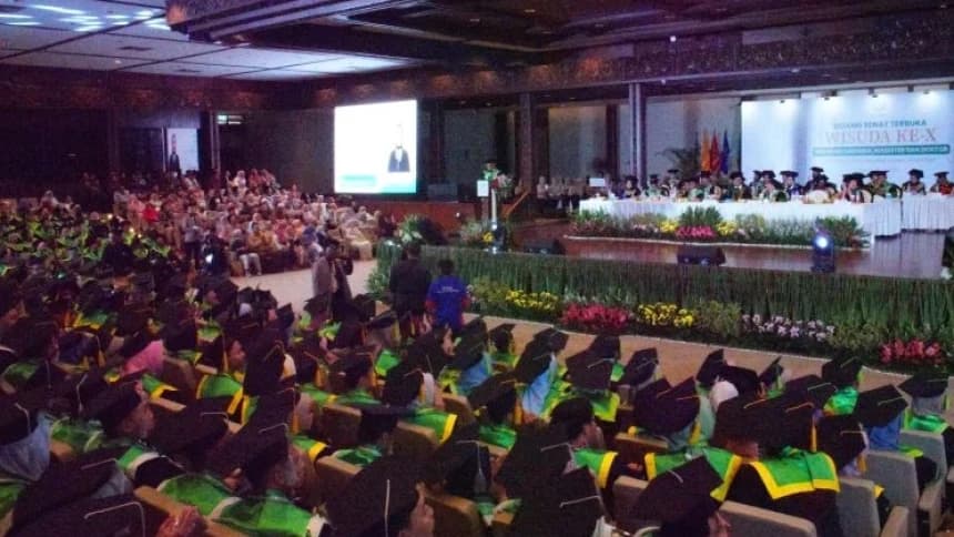 Wisudawan Gen Z Didorong Jadi Generasi Produktif, Kreatif, Inovatif