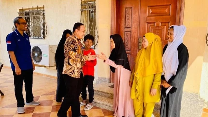 KBRI Khartoum Berhasil Evakuasi 5 WNI dari Sudan