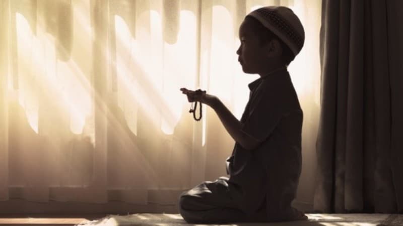 Kiai Wafi: Berzikir Sambungkan Qalbu dengan Allah