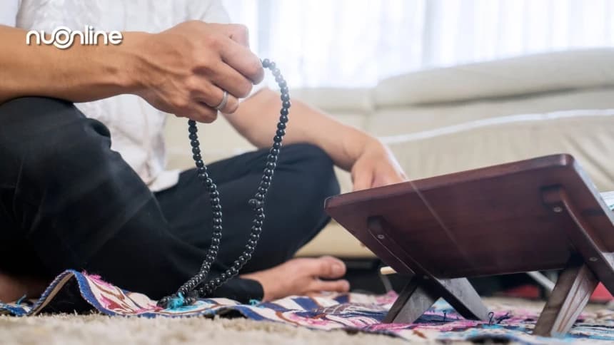 Khutbah Jumat: Momentum Akhir Tahun, Jangan Lupa Tobat