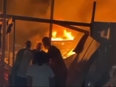 Serangan Israel ke Zona Aman Kamp Pengungsi di Rafah Tewaskan 40 Warga Sipil Palestina