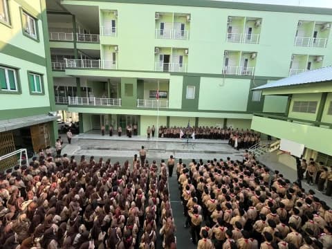 Peringatan Hari Pramuka Teguhkan Peran Penguat Karakter Siswa