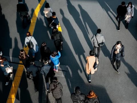 Jumlah Kelas Menengah Turun, Peneliti: Pemerintah Jangan Bebankan Berbagai Pajak