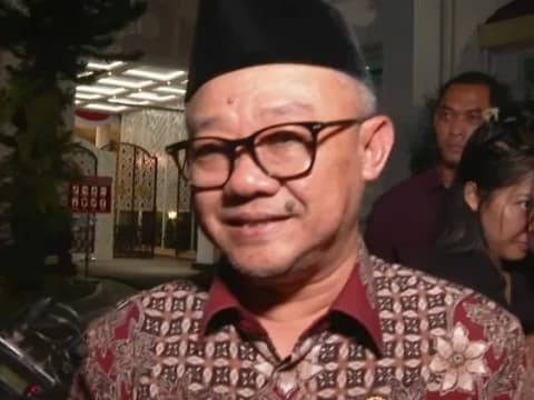 Kesejahteraan Guru Terancam, Kemendikdasmen Hanya Dapat 7% dari Rp757 Triliun Anggaran Pendidikan
