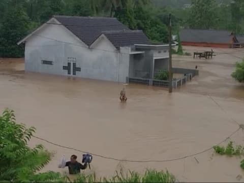 Dampak Bencana di Sukabumi Kian Meluas: 3.064 Jiwa Mengungsi, 10 Orang Meninggal