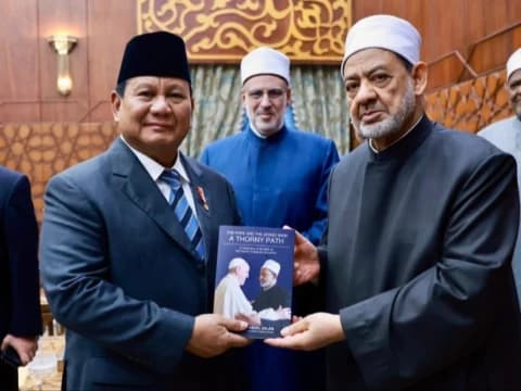 Presiden Prabowo Temui Grand Syekh Al-Azhar untuk Perkuat Kerja Sama Keagamaan dan Pendidikan