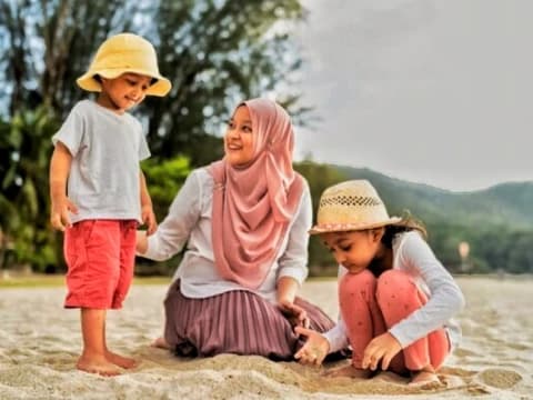 Psikolog Bagikan Tips bagi Orang Tua untuk Isi Liburan Anak Secara Edukatif