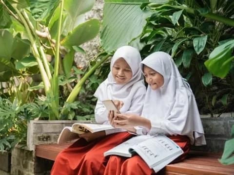 Wali Murid Ungkap Plus Minus Wacana Libur Sekolah Selama Ramadhan