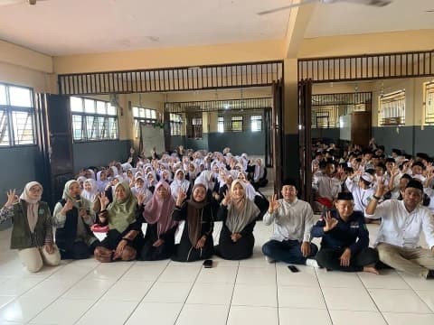 Peringati HPSN 2025, BSN LPBI PBNU Gelar Sosialisasi Pengelolaan Sampah di Pesantren Darul Kirom Bekasi
