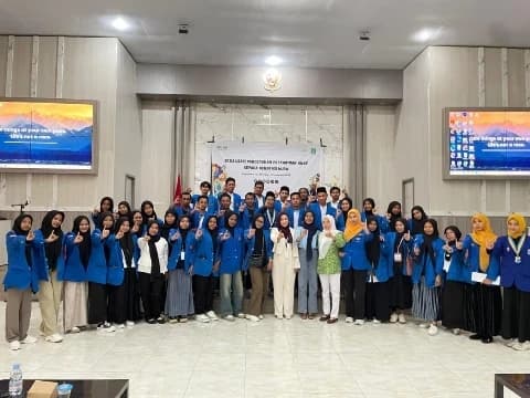 Fatayat NU Tojo Una-Una Sosialisasi Pencegahan Perkawinan Anak kepada Generasi Muda