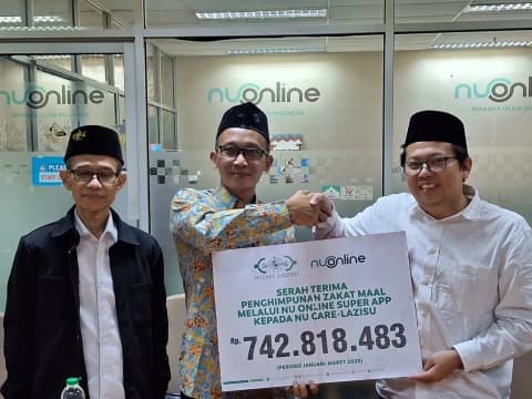 NU Online Serahkan Rp742 Juta Hasil Zakat Mal di Super App kepada LAZISNU