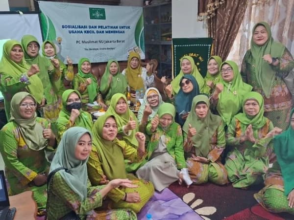 Muslimat Jakbar Latih Anggota Buat Produk Nugget dan Frozen Food