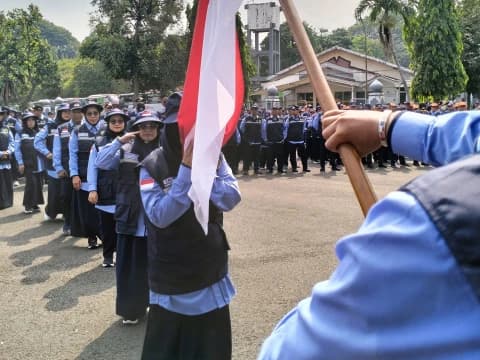 Petugas Haji 2025 Diberangkatkan, Siap Layani Tamu Allah dengan Penuh Dedikasi