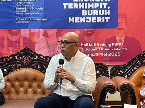 Refleksi Hari Buruh 2025: Ketidakpastian Hukum di Sektor Industri Kelapa Sawit Jadi Sorotan