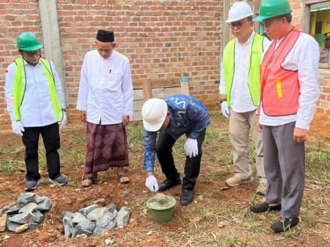 Dukung Pendidikan dan Dakwah, NU Care-LAZISNU Salurkan Bantuan Pembangunan Sarana Pesantren di Lampung