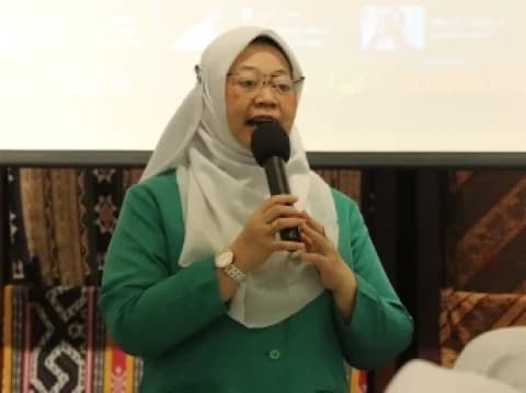 Ketum Fatayat Ingatkan Perempuan Waspada agar Tidak Jadi Korban di Dunia Digital