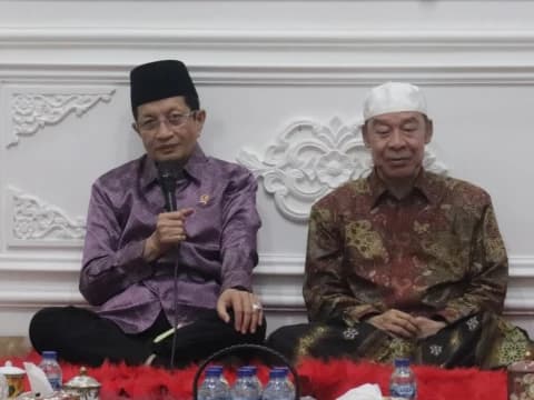Silaturahim ke Pondok Buntet, Menag: Pesantren Pusat Pembentukan Karakter