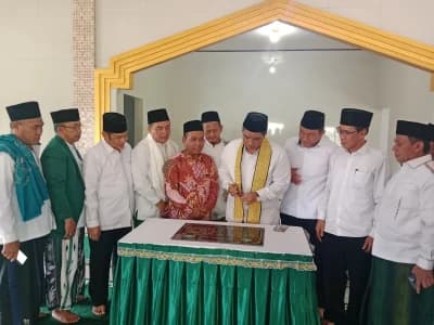 Kiai Zulfa Resmikan Masjid di STAINU Kotabumi Lampung: Sanad Keilmuan Jelas, Nasionalisme Ditanamkan