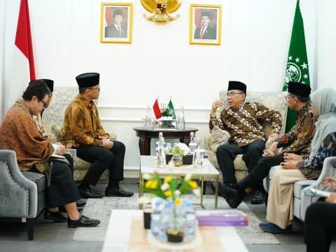 Ketum PBNU dan Menlu RI Dorong Implementasi Solusi Dua Negara untuk Kemerdekaan Palestina