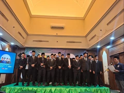 Resmi Dilantik, Ini Susunan Pengurus LBH Sarbumusi Masa Khidmah 2025-2028