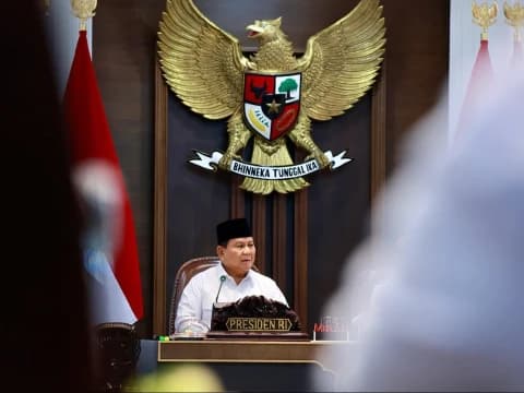 Prabowo Batalkan Kunjungan ke Tiongkok, Pilih Fokus Tangani Situasi Dalam Negeri
