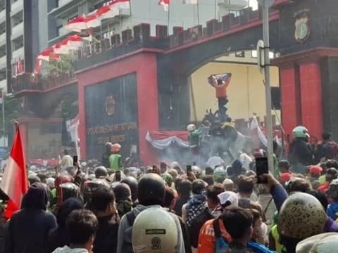 Instruksi Kapolri soal Tembak di Tempat Dinilai Berbahaya, Negara Harus Lakukan Evaluasi