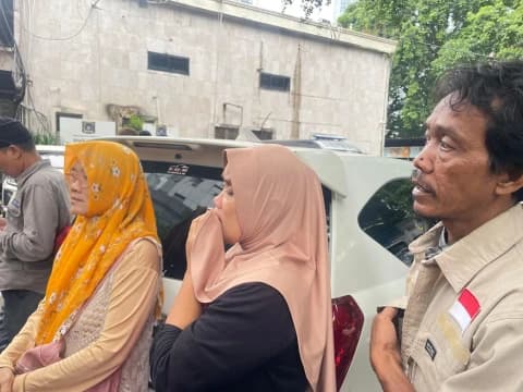 Orang Tua Aktivis Ungkap Kondisi Anaknya yang Ditahan: Alami Tekanan Mental dan Fisik