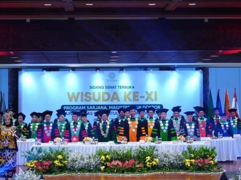 Wisuda XI, Rektor Unusia Ungkap Capaian Akademik dan Prestasi Kampus: 498 Publikasi Ilmiah Internasional