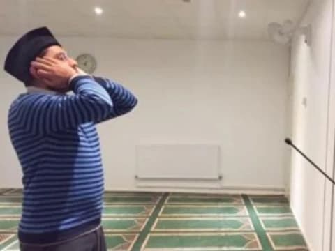 Hukum dan Ketentuan Iqamah Serta Kaitannya dengan Shalat Sunnah menurut Para Ulama