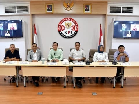 KPI Hentikan Sementara Program Xpose Uncensored Trans7 karena Cederai Fungsi Penyiaran