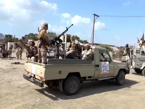 Koalisi Pimpinan Arab Saudi Lancarkan Serangan Ke Yaman Selatan