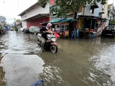 BMKG Imbau Masyarakat Waspadai Cuaca Ekstrem Sepekan ke Depan