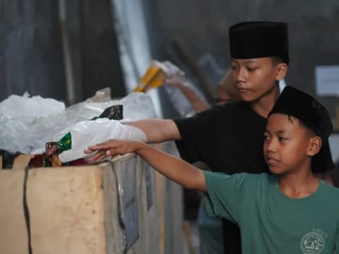 Pesantren Krapyak Jadi Pelopor Gerakan Peduli Sampah di Yogyakarta dengan Terapkan 3R