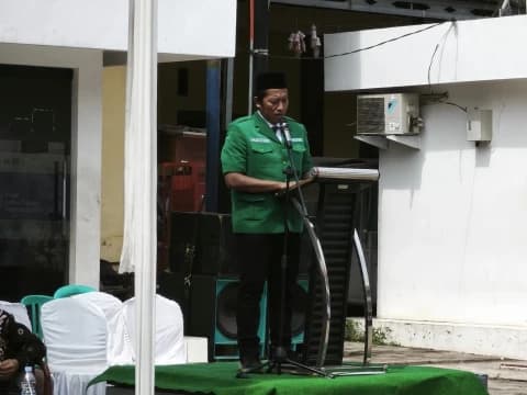 Ketum GP Ansor: Pesantren Tempat Lahir Berkembangnya Republik Indonesia